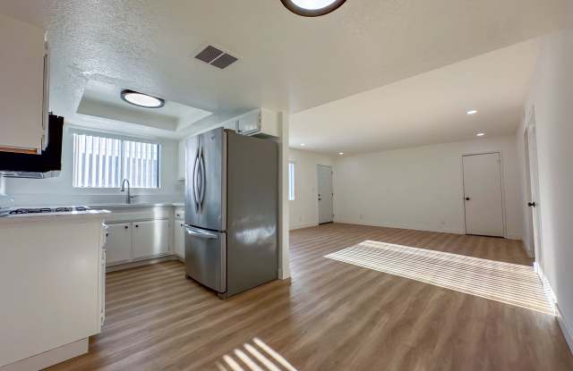 606 E Santa Anita Ave photos photos