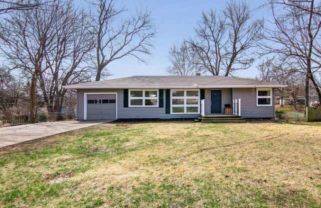 11007 East 60th Terrace - 11007 East 60th Terrace, Raytown, MO 64133