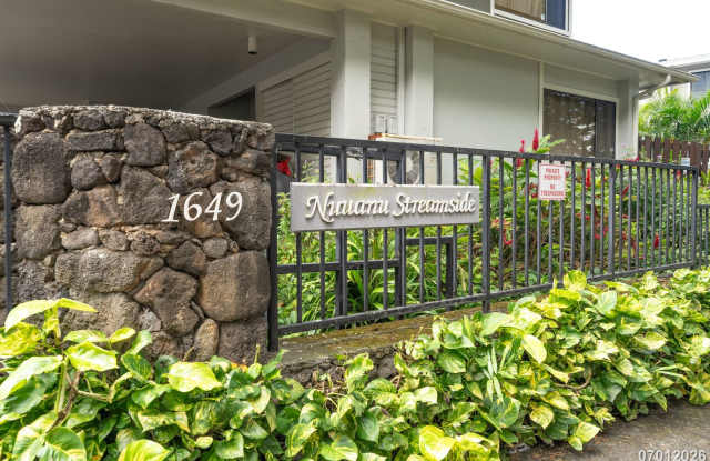2BR/1.5BA/2PKG in Nuuanu Streamside. Gated community across Liliuokalani Gardens. photos photos