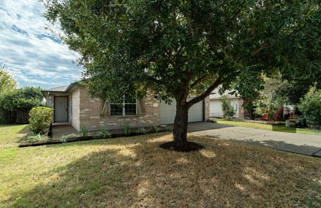 105 Sylvan St, Hutto, TX 78634 Gallery 3