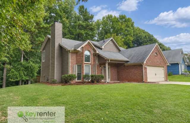 Main Level Living in Jones Bridge Place Community Gallery 3