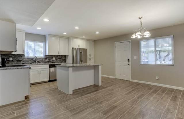 Fully remodeled 3 bed/2 bath home in desirable Tempe area! - 1527 West Huntington Drive, Tempe, AZ 85282