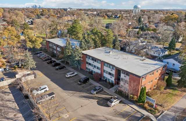 Southdale Parc photos photos