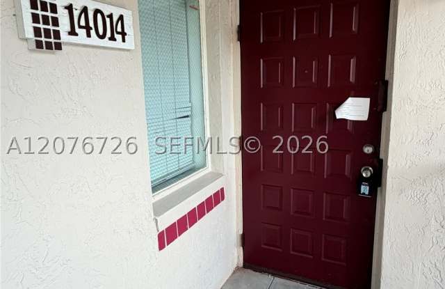 14014 SW 93rd Ln Gallery 2