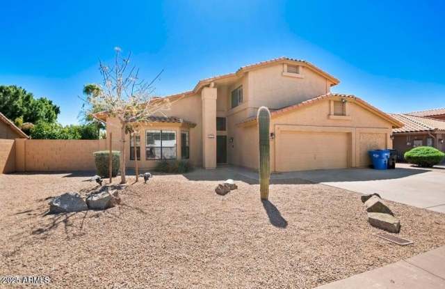 5513 E GROVERS Avenue photos photos