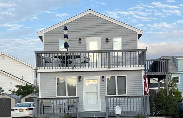 2210 Central Avenue photos photos