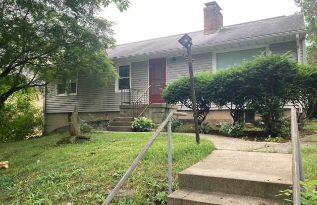 Lease Details for 2025 Start Date ONLY - No Students Permitted photos photos