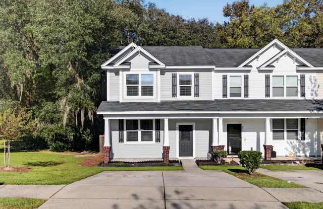 9131 Parlor Drive Gallery 2