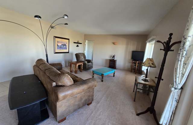 1290 W Cherokee Lane (Basement) Gallery 2