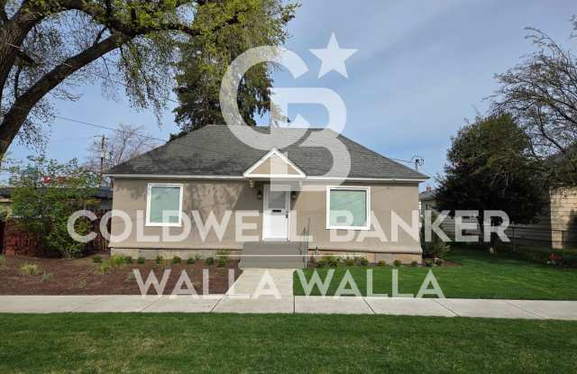 Recently updated single family home photos photos