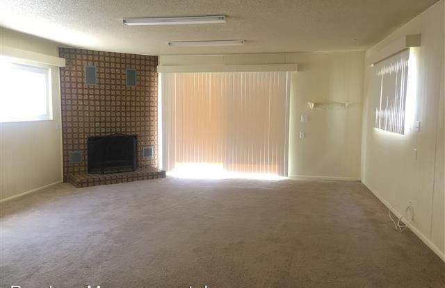 5633 Red River Drive Gallery 4