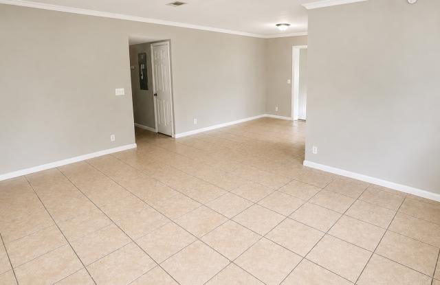 7528 Quitina Drive Gallery 3