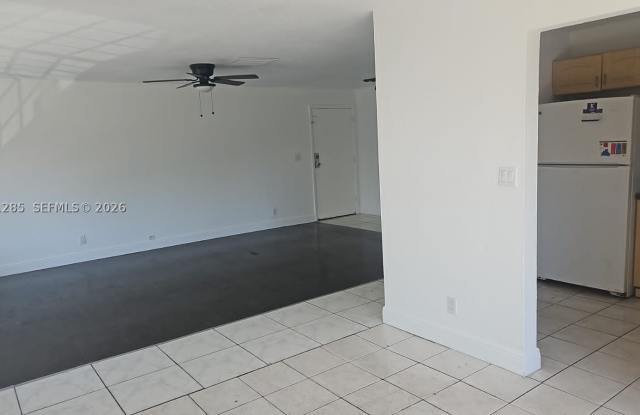 5300 NW 18th Ct Gallery 2
