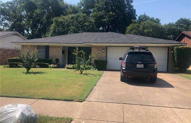 2202 W 11th Street - 2202 West 11th Street, Irving, TX 75060