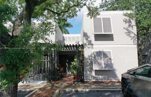 1490 NW 113th Way Gallery 4