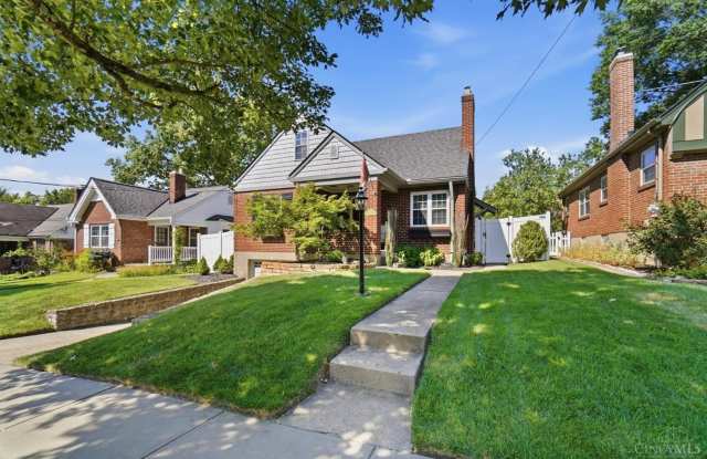 4133 Club View Drive Gallery 3