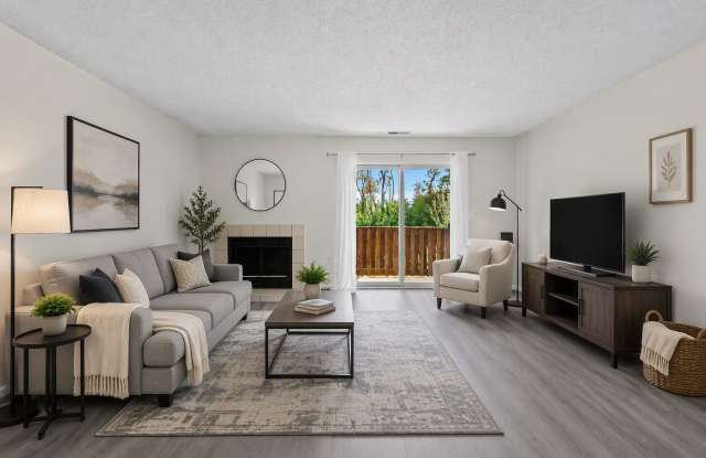 1222 Ravens Crest Drive Gallery 2