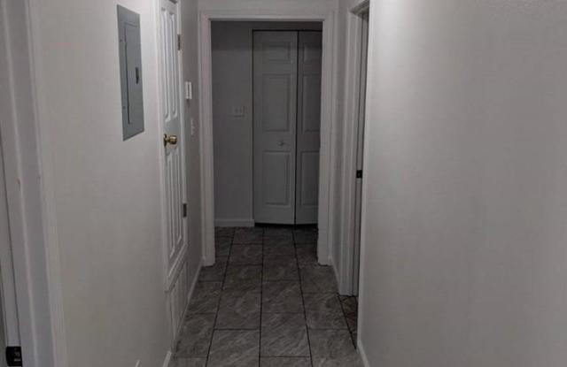 8317 COUNTRY WALK DR Gallery 4