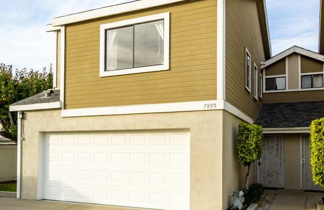 7895 West Cerritos Avenue Gallery 2