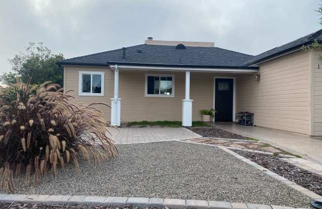 102 Narlene Way photos photos