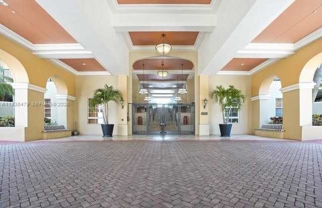 520 SE 5th Ave photos photos