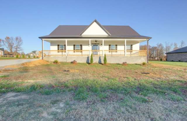 136 Riverbend Drive Gallery 4