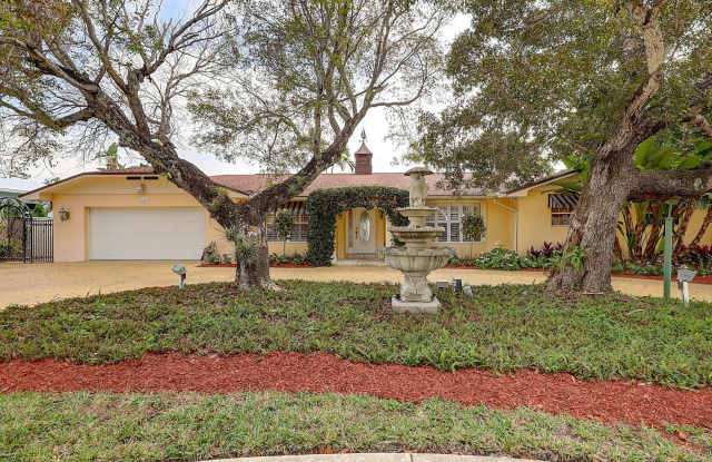 12046 Prosperity Farms Road Gallery 2