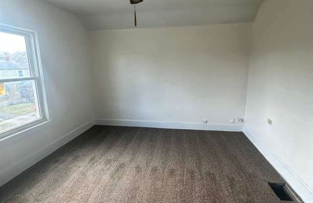 3bd Single Cash Pay/Section 8 Gallery 4