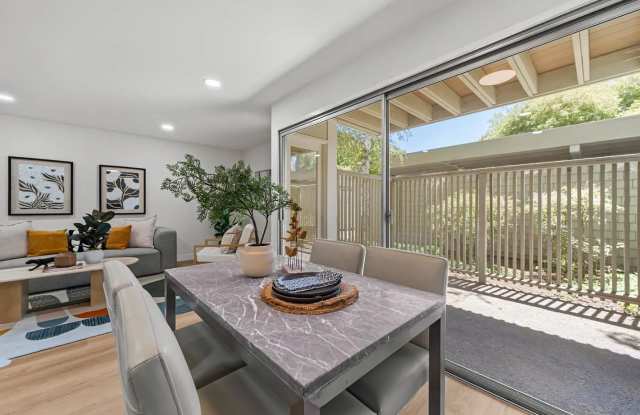 280 Easy St photos photos