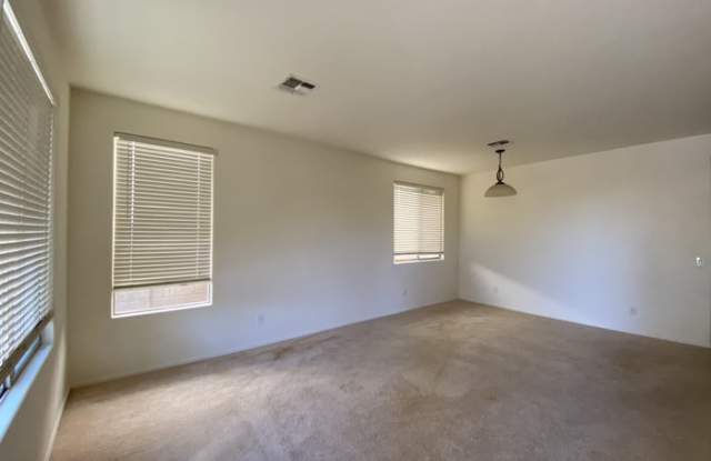 17626 West Ironwood Street Gallery 2