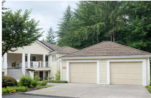 2 Bed, 2 Bath Serene Waterfront Port Ludlow Condo For Rent! - 60 North Keel Way, Port Ludlow, WA 98365