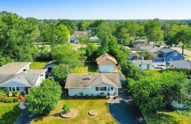 335 Lincoln Avenue photos photos