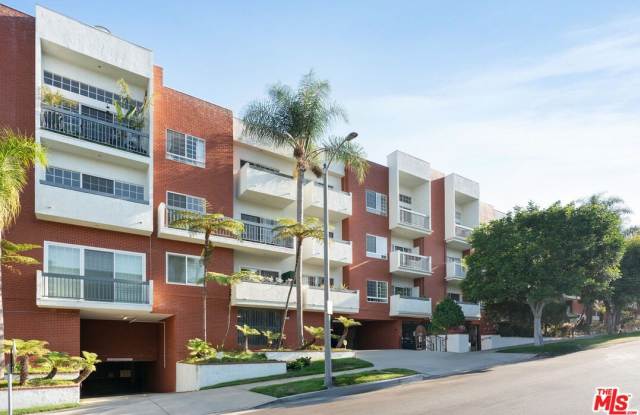 10650 Kinnard Ave - 10650 Kinnard Avenue, Los Angeles, CA 90024