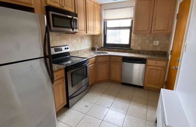 7324 North Ridge Blvd. photos photos