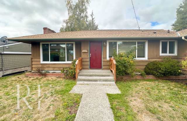 Enjoy Breathtaking Sunsets in the Heart of Manette photos photos Enjoy Breathtaking Sunsets in the Heart of Manette photos photos