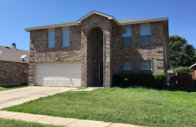 3952 Golden Horn Ln - 3952 Golden Horn Lane, Fort Worth, TX 76123
