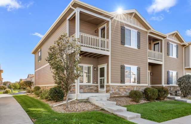 3 Bedroom 3 Bath Townhouse in Longmont Gallery 1
