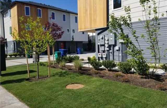 1803 SW 96th Lane - 1803 SW 96th Ln, Seattle, WA 98106