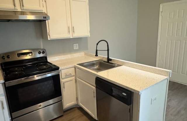 Studio Apartment in the Sable Cove Condominiums Community! photos photos