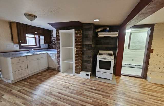 54 Fox Street unit: 1 photos photos