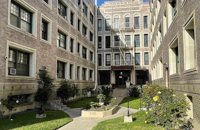 2121 James M Wood Blvd Apt 109 - 2121 James M Wood Boulevard, Los Angeles, CA 90006
