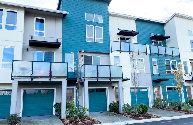 Modern 2-bed, 2-bath Townhome in Shoreline. photos photos