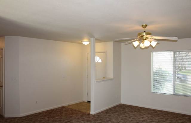 3 BED 2 BATH HOUSE LOCATED IN THE RAVENWOOD SUBDIVISION IN ANDERSON photos photos 3 BED 2 BATH HOUSE LOCATED IN THE RAVENWOOD SUBDIVISION IN ANDERSON photos photos