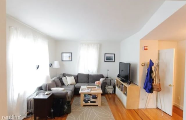 385 Ives Street 6 - 385 Ives Street, Providence, RI 02906