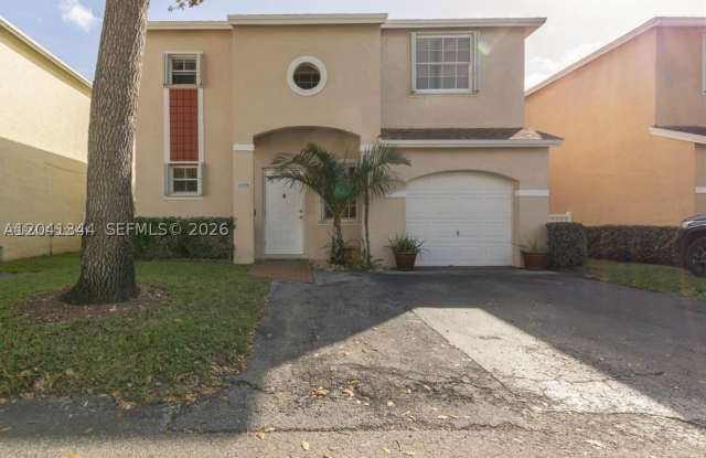 11938 NW 12th St photos photos