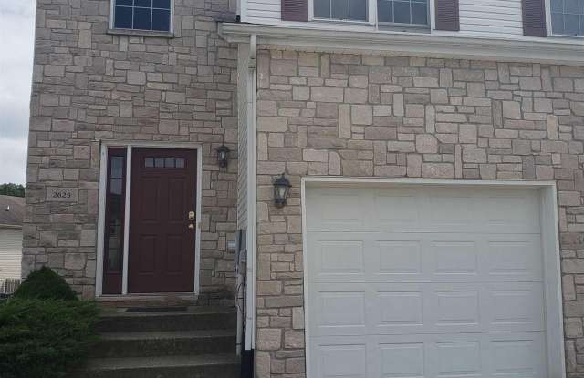 2629 E Oaklawn Court - 2629 East Oaklawn Court, Bloomington, IN 47401