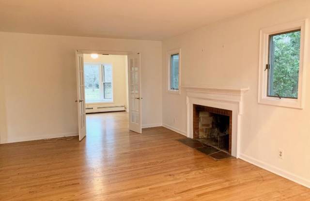 67 LONGVIEW DRIVE Gallery 3