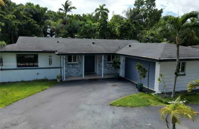 10220 SW 160th St photos photos