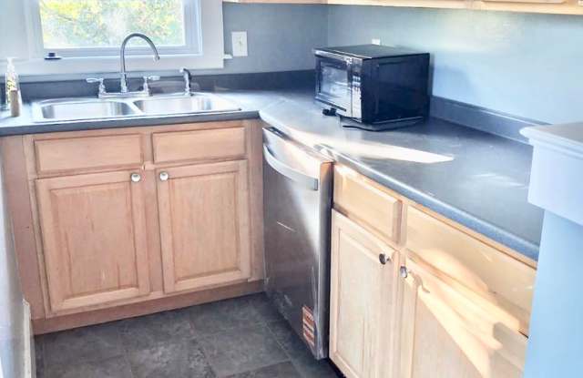 **Providence - Second Floor Two Bed with Office $1,995** Gallery 4