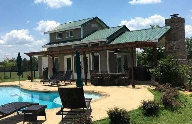 621 Farmfield Road photos photos